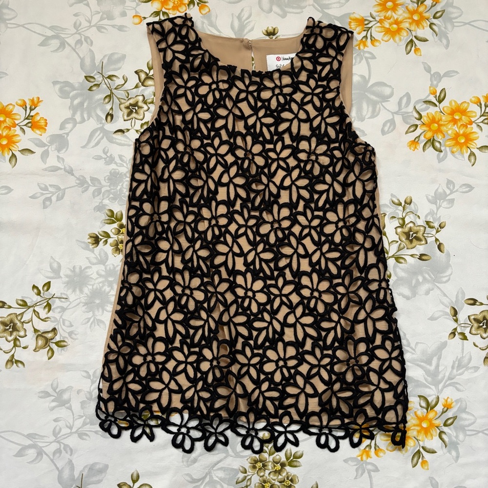 Lela Rose Size XS Guipure Lace Top NWT